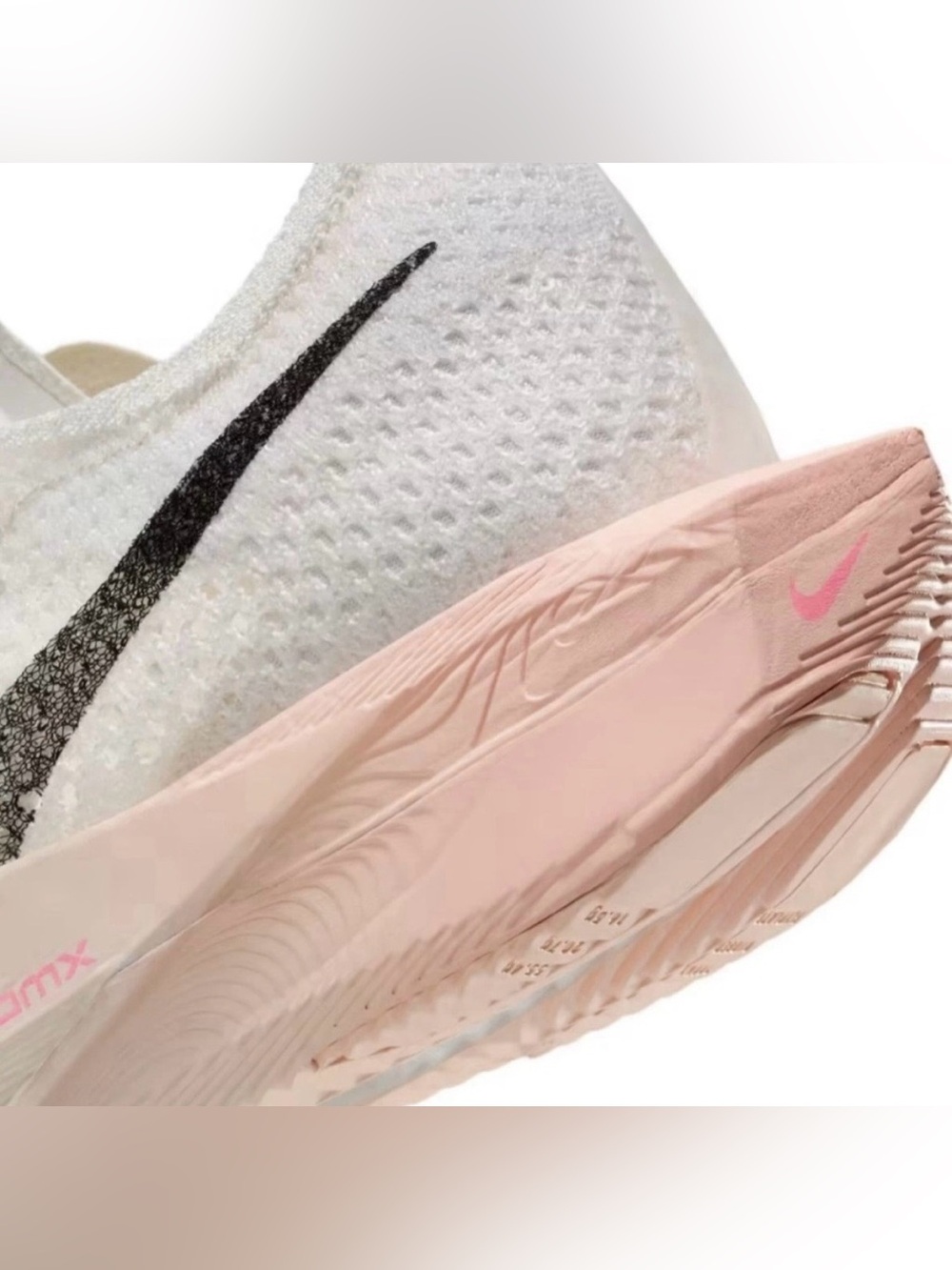 Nike Zoomx Vaporfly Next% 3 Sail-Crimson-Guava Ice-Womens Sz 7.5 DV4130-103 NEW - Picture 9 of 9